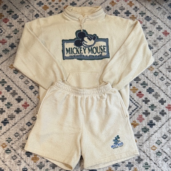 Disney Tops - Vintage Disney Store Mickey Mouse Terry Cloth Lounge Set USA Made